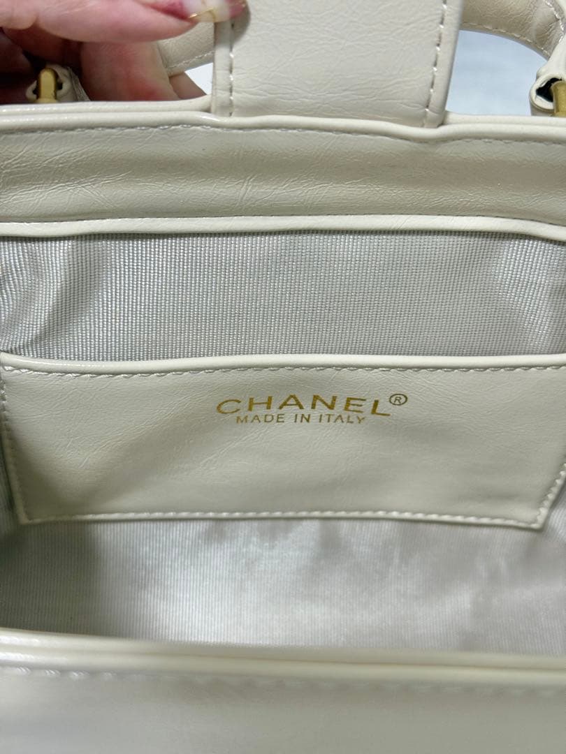 T*】様 CHANEL シャネル ノベルティ レザー ハンドバッグ チェーンショ