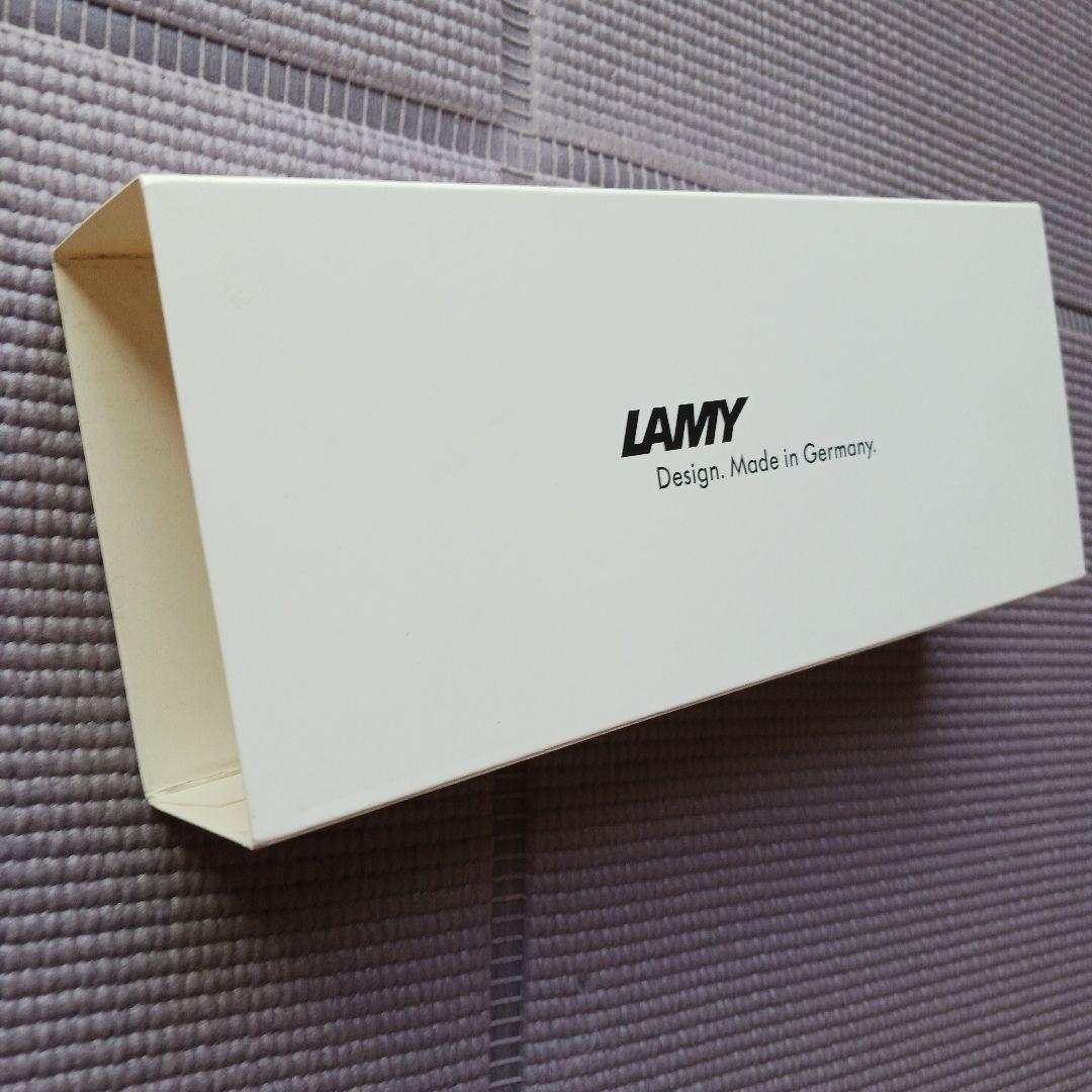 ☆新品☆　LAMY　くまモンコラボ　万年筆　サファリ　海外限定