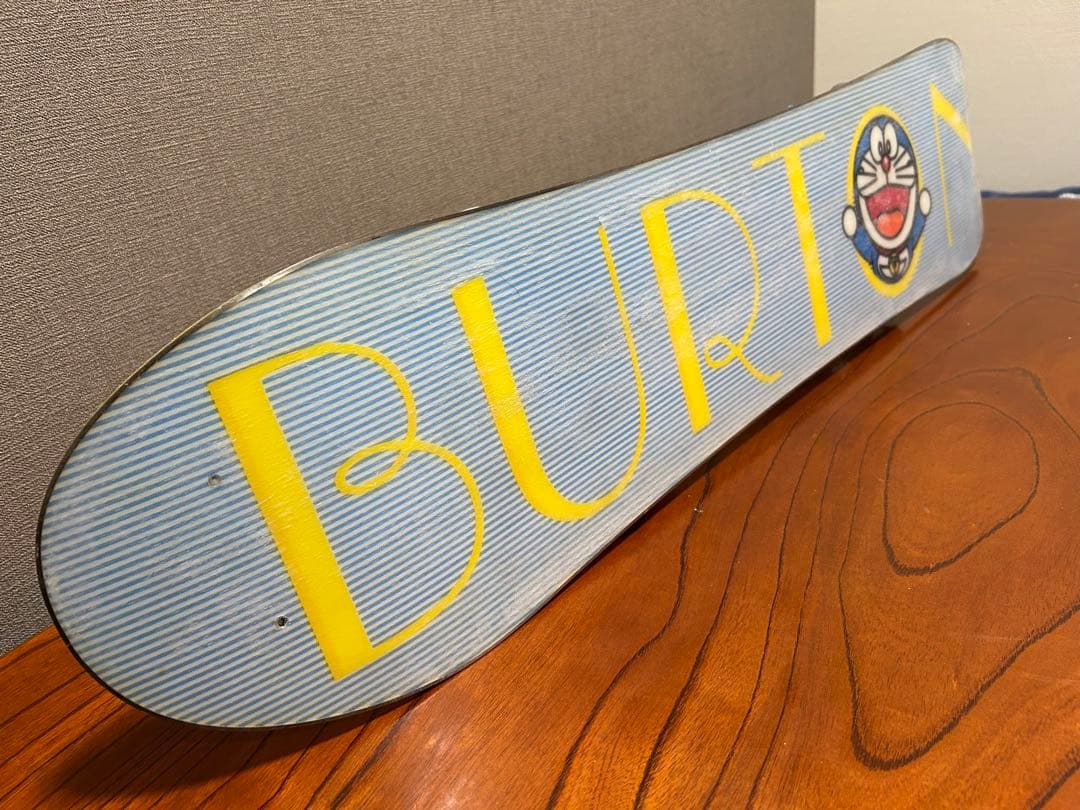 Burtonドラえもん 子ども用スノーボード90cm、ビンディング、ブーツセット