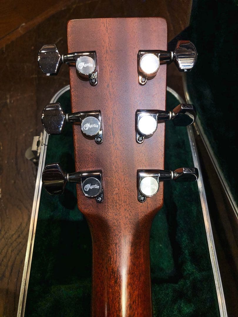 Martin D-18 2000年製