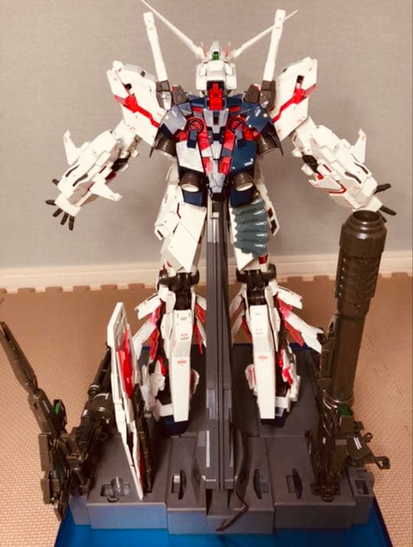 PG ユニコーンガンダム　完成品　無塗装