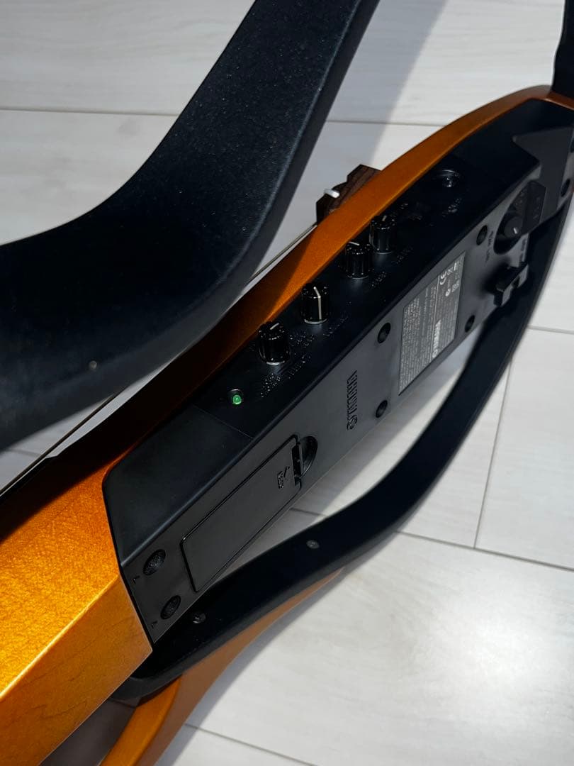 YAMAHA SLG-100S サイレントギター 動作未確認 ケース付