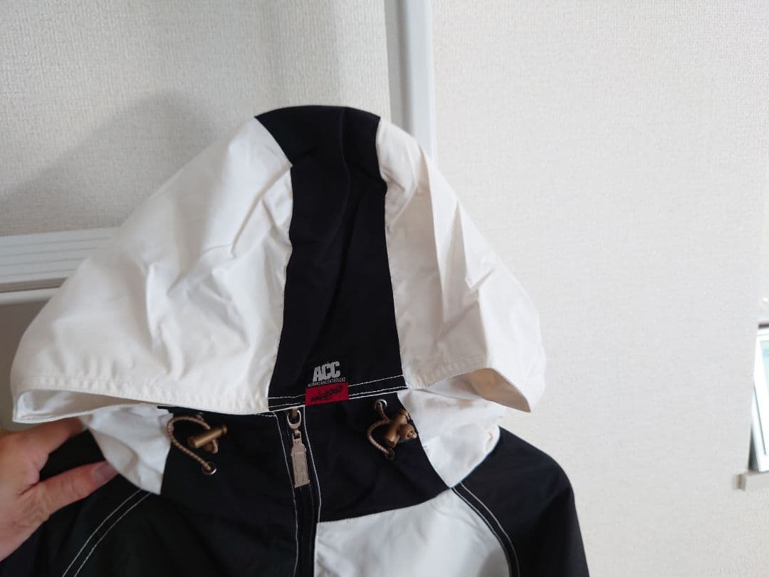 新品未使用 ACC ジャケット Sサイズ ユニセックス スノーボードウェア