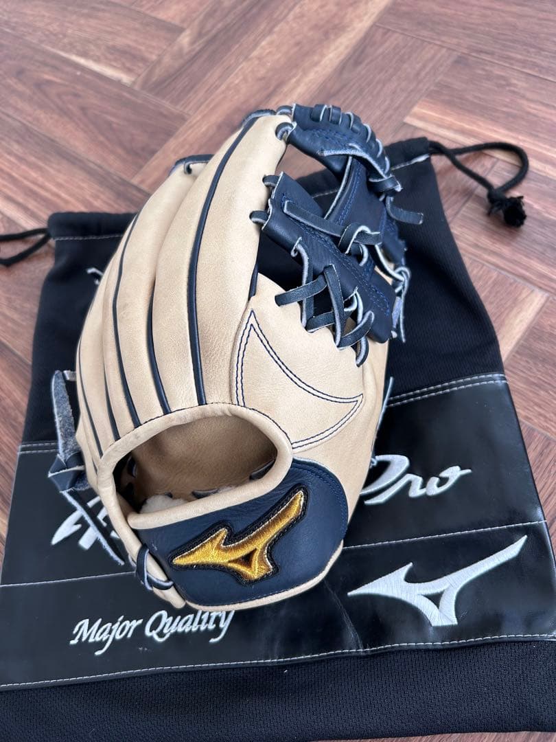 全*年様 ミズノプロ　軟式グローブ　グラブ　内野手用