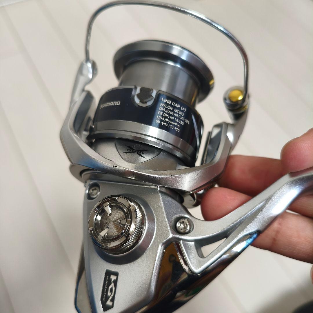 SHIMANO STRADIC 3000XGM スピニングリール