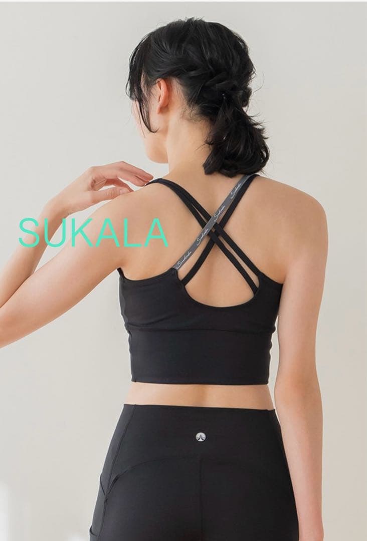 ★新品未使用★【SUKALA】黒 ベーシックロゴブラトップ★M　ヨガ　ピラティス