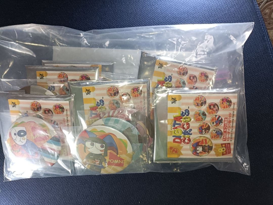 新品✡️未使用✡️アメイジングデジタルサーカス　コラボカフェ　缶バッジ　コンプ