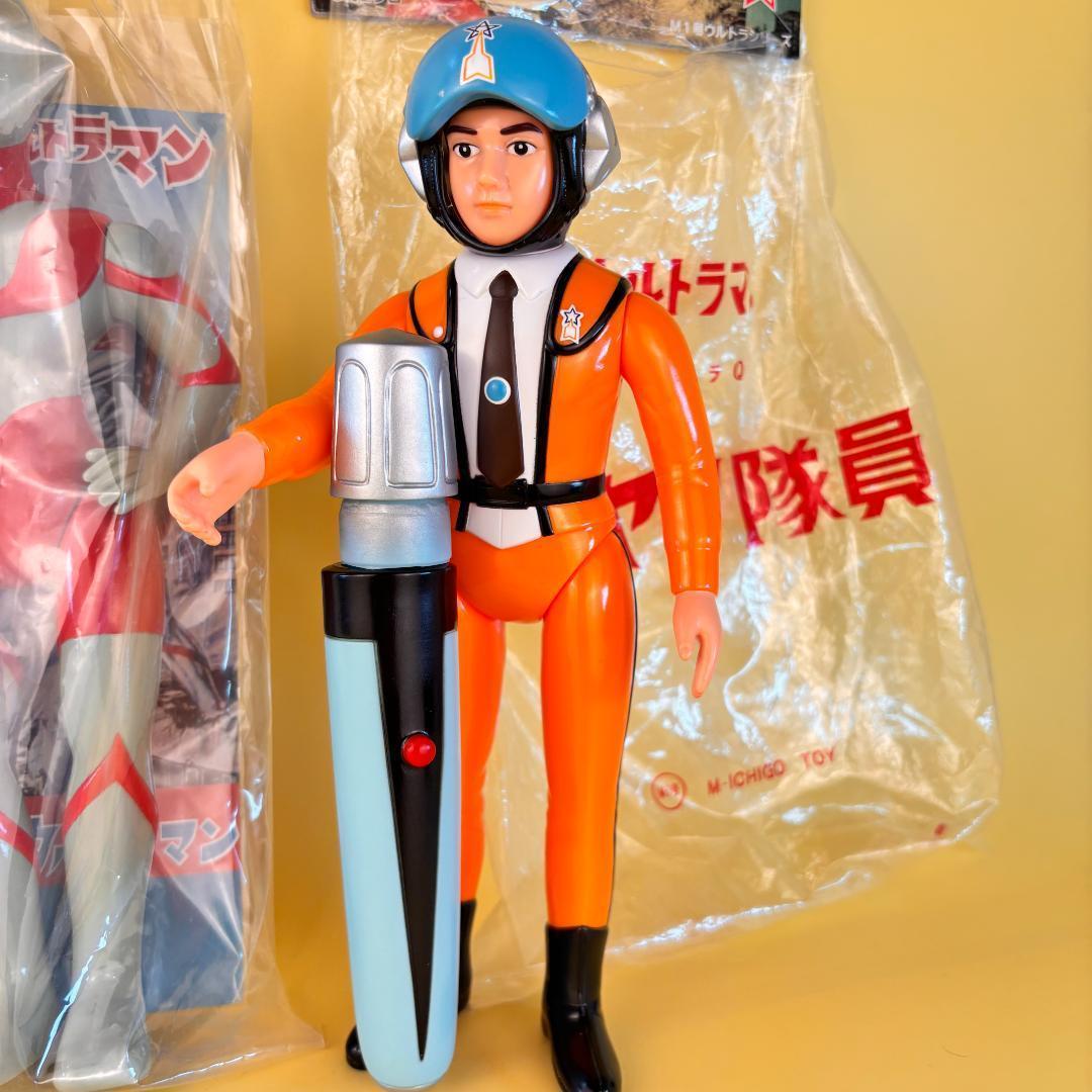 マルサン ウルトラマン 450・M1号 ハヤタ隊員 ベータカプセル レア ソフビ