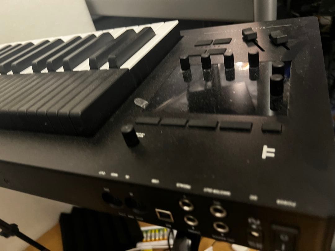 expressive e osmose シンセサイザー