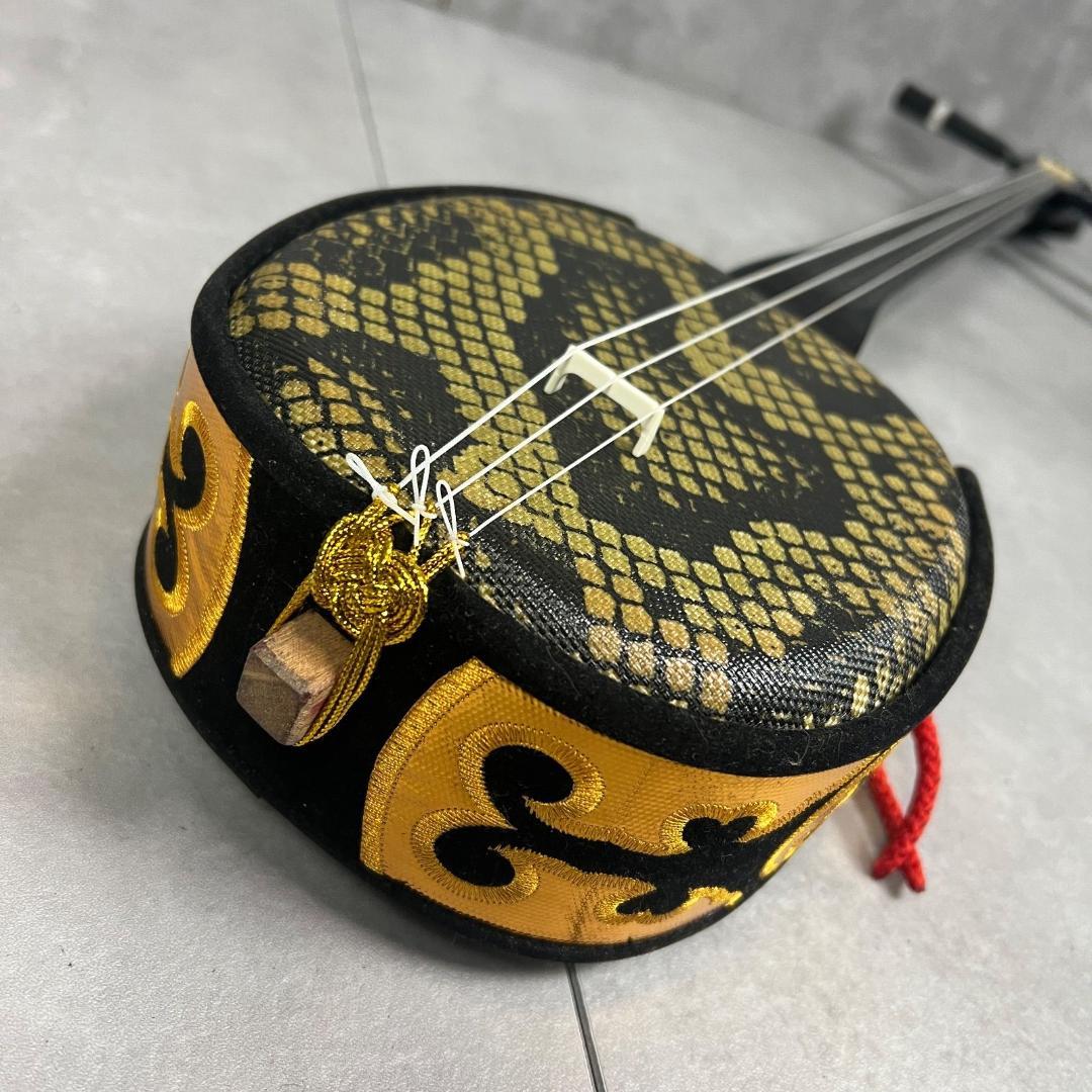 初心者おすすめ　沖縄三線　全長約74cm　女性用　子供用　楽器