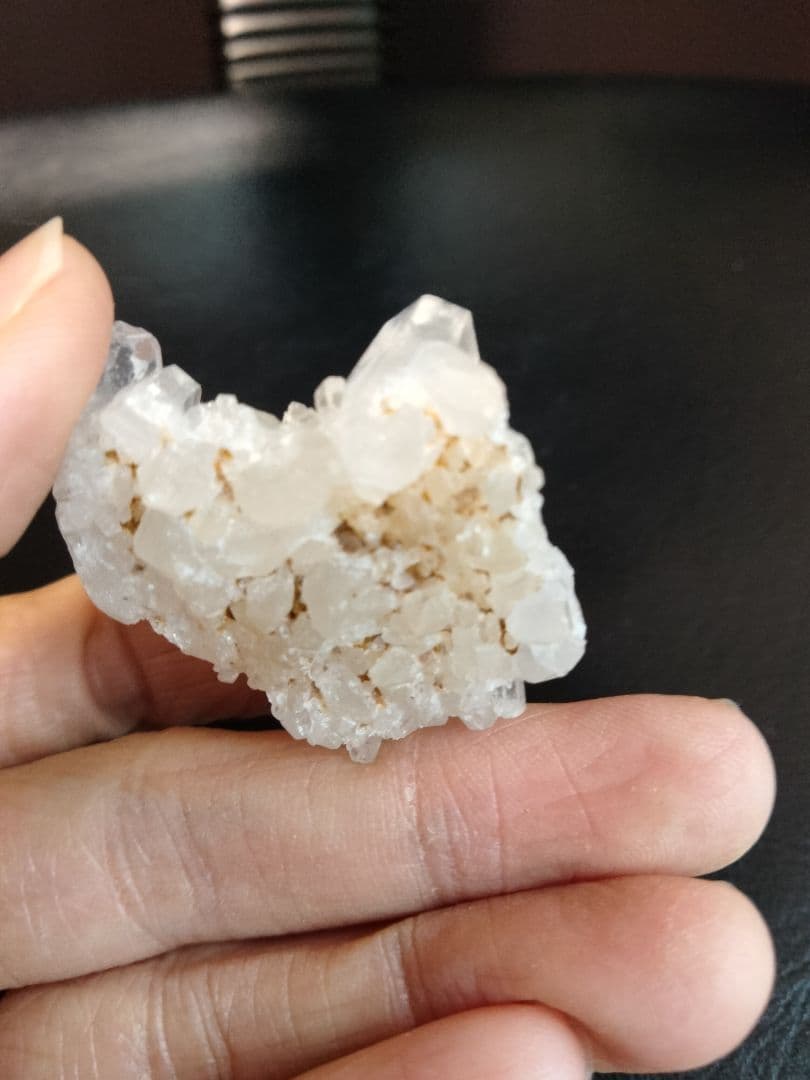 国産鉱物　山梨県　塩山竹森山　天然水晶　虹入り　トルマリン入り水晶　番号77