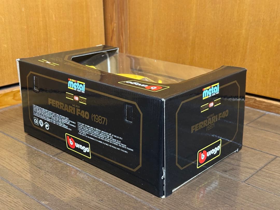 ブラーゴ　未開封　フェラーリジャロモデナスピリットferrari f40