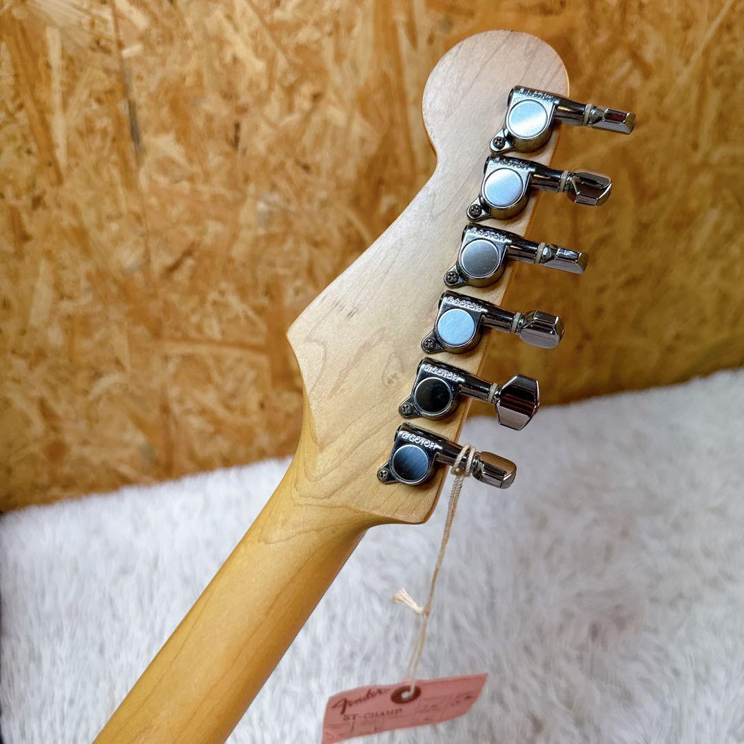 FENDER JAPAN ST-CHAMP チャンプ アンプ内蔵 ミニギター