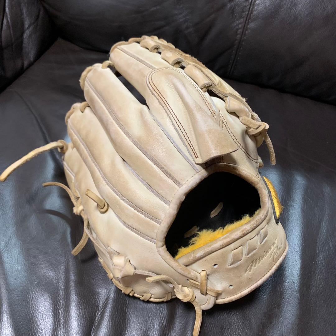 ミズノプロ 硬式投手用グローブ ブロンド　キャメル
