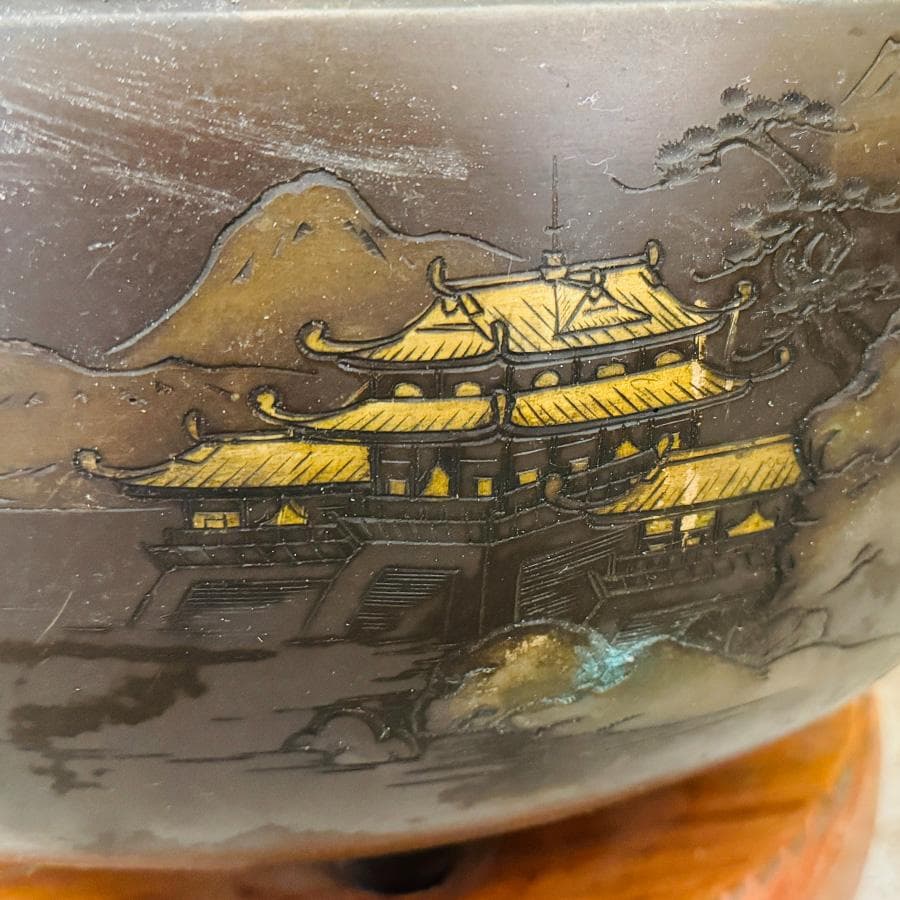 時代 古銅 大火鉢 月に山水 浜松模様 金象嵌 煎茶 瓶掛 木製台座 幅44cm