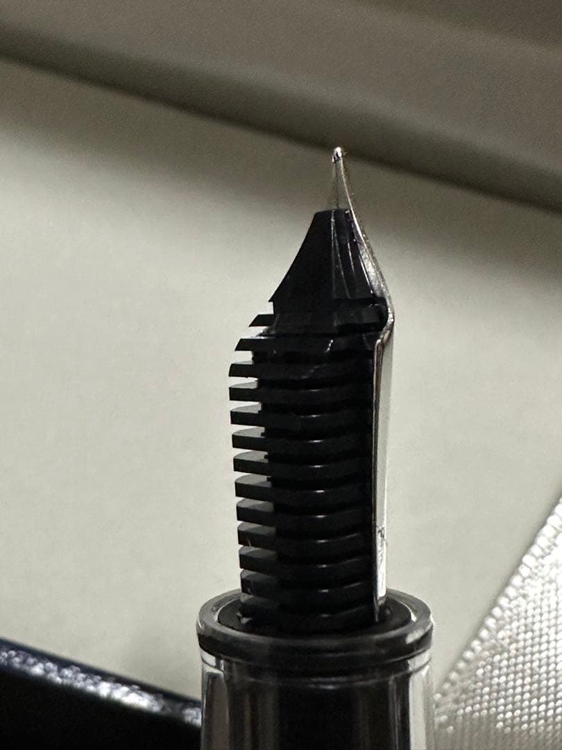 ヘ*ツ様 セーラー 万年筆 プロフェッショナルギアスリム スケルトン