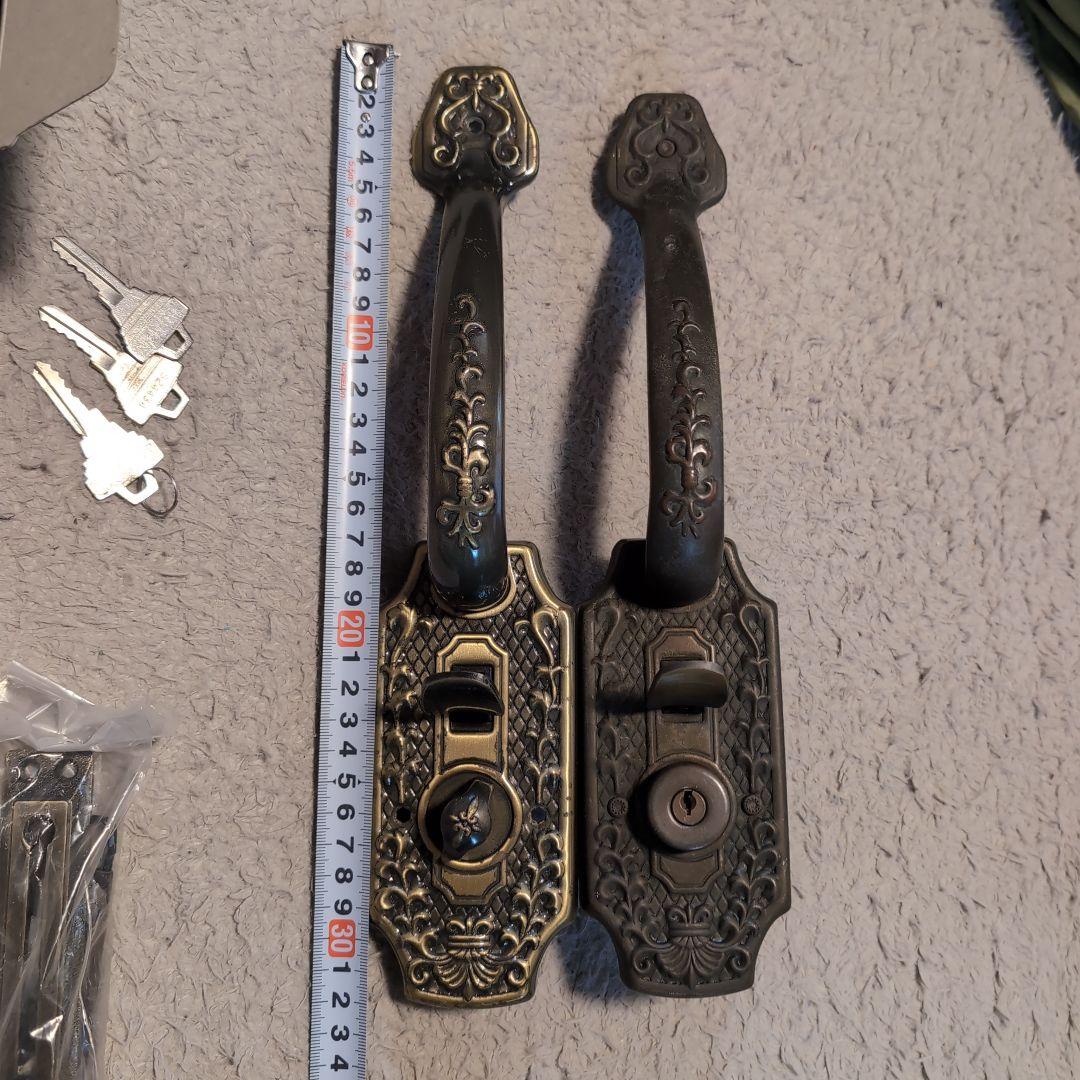 真鍮アンティーク ドアハンドル一式