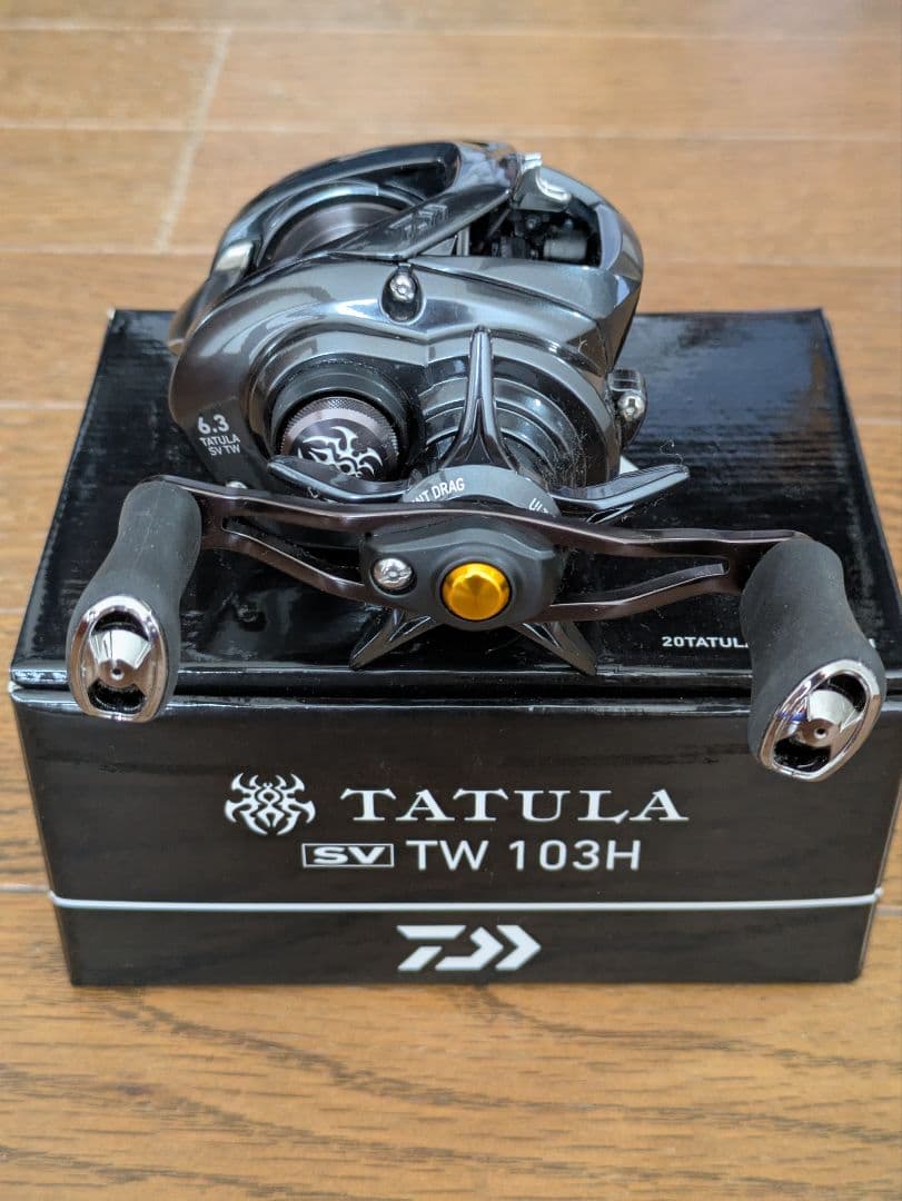 DAIWA 20 TATULA SV TW 103H (右ハンドル)