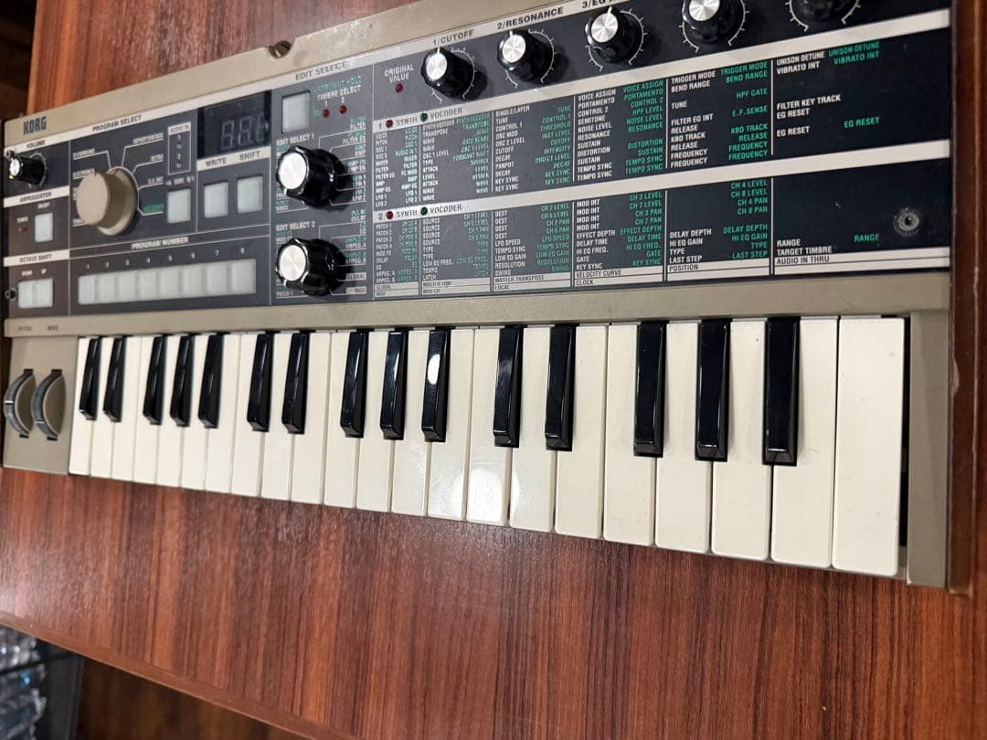 KORG microKORG アナログシンセサイザー ボコーダーマイク有 37鍵