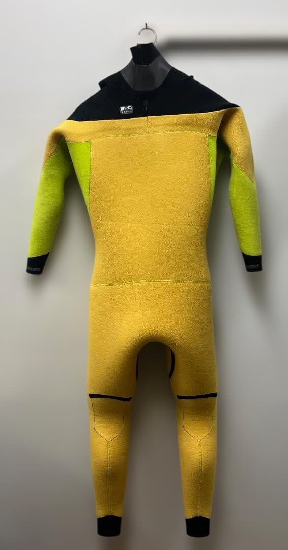 FEVR セミドライスーツ 5/3mm 裏起毛