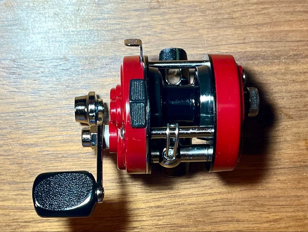 超美品！ ビンテージ　Daiwa ダイワ　ミリオネア　ST-1000