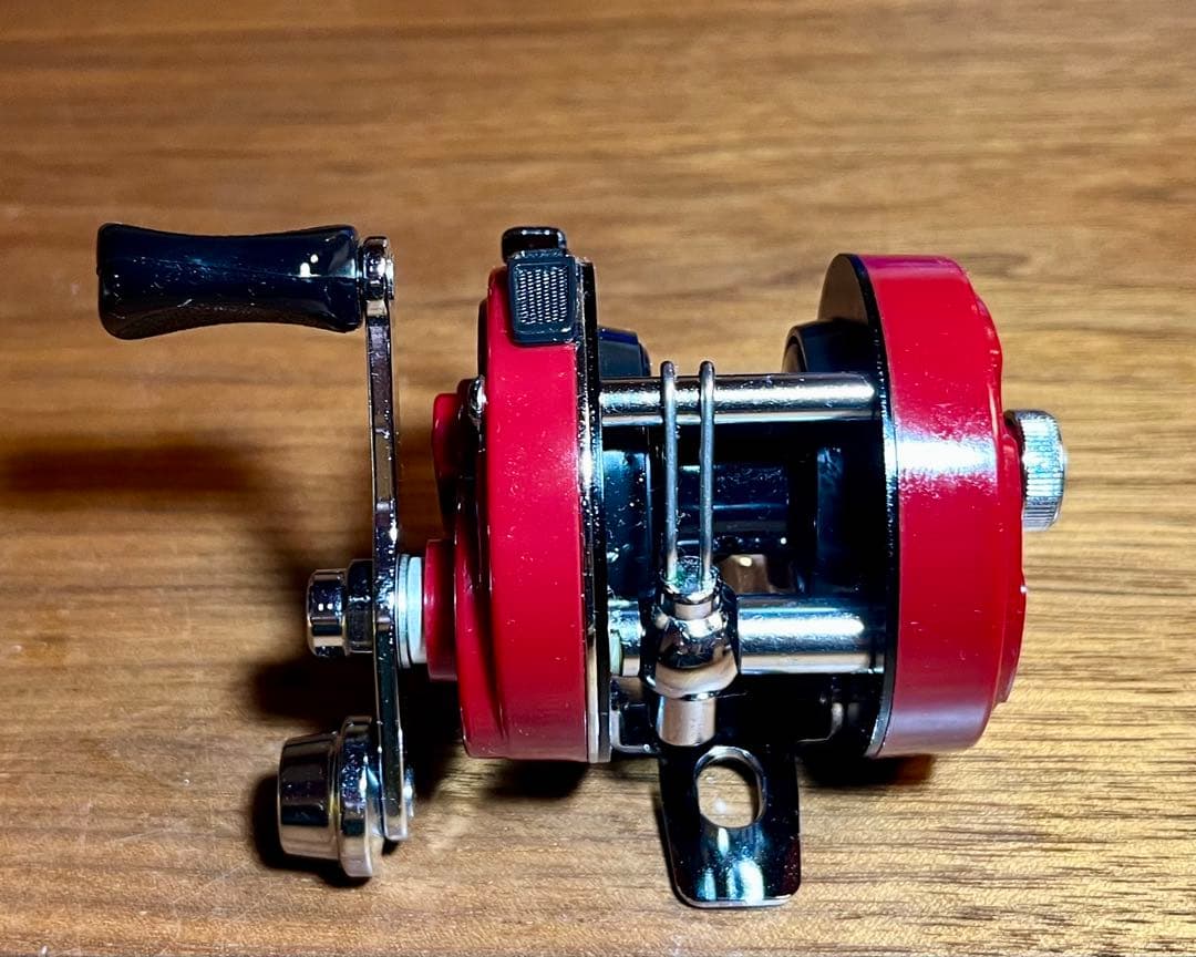 超美品！ ビンテージ　Daiwa ダイワ　ミリオネア　ST-1000