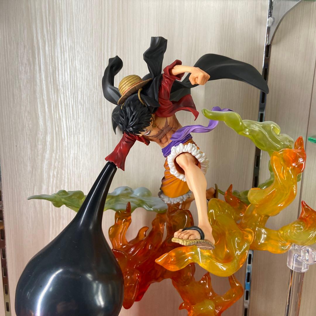 モンキー・D・ルフィ フィギュアーツZERO レッドロック