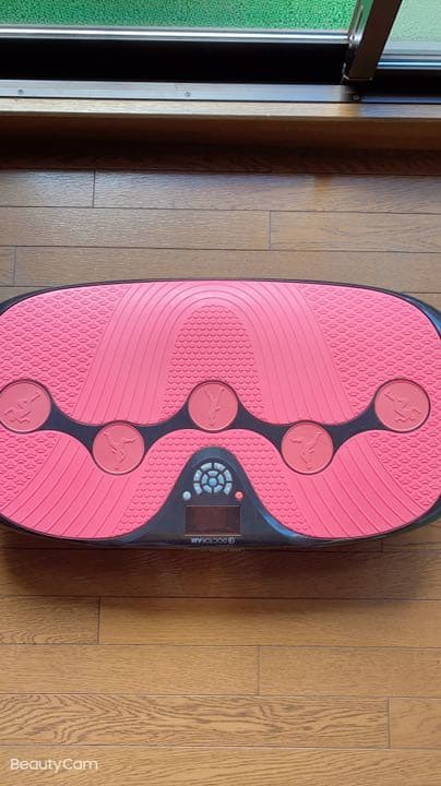 ３年前頃購入したトレーニングマシン、とても使いやすい。ダイエット期待できます。