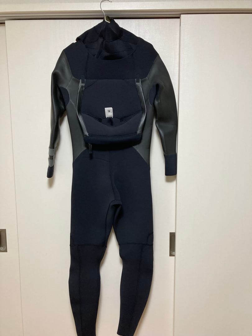 fellw セミドライ　ウェットスーツ