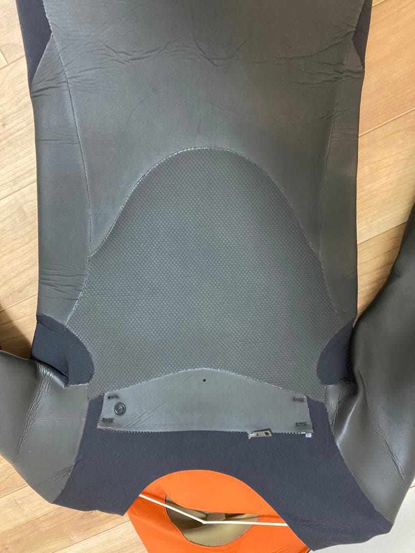 fellw セミドライ　ウェットスーツ