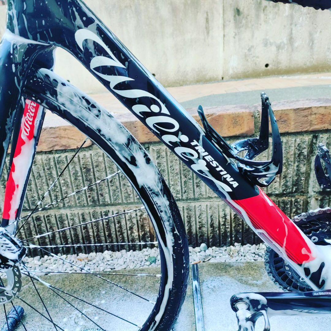 ウィリエール　ガルダdisc　完成車　ロードバイク　カーボンロード