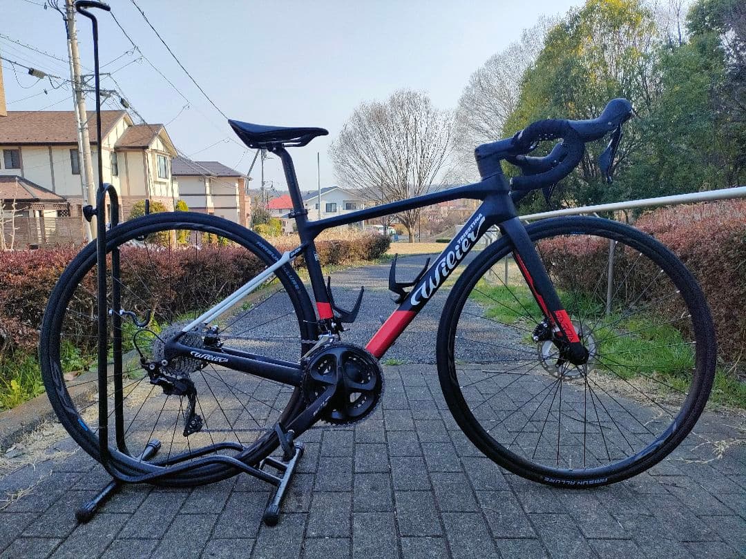 ウィリエール　ガルダdisc　完成車　ロードバイク　カーボンロード