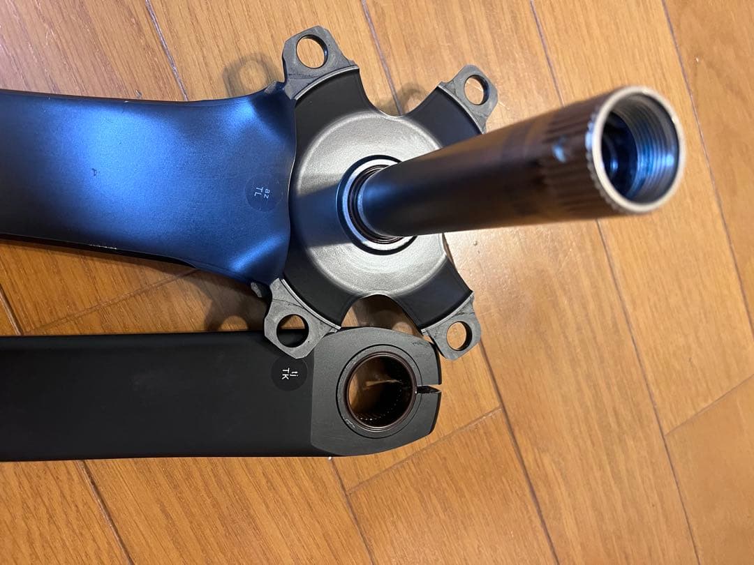 SHIMANO ULTEGRA FC-R8100 クランクアーム165mm