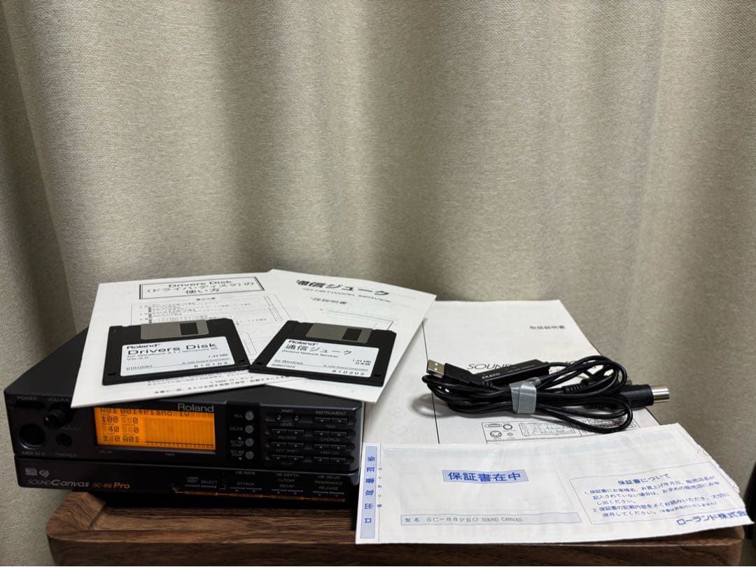 【美品！動作確認済/おまけ付】Roland SC-88Pro MIDI音源