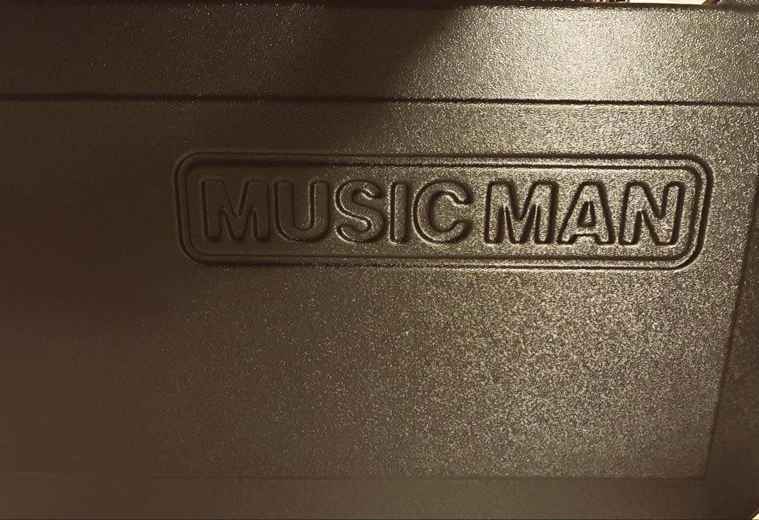 ギター Music Man Axis USA Translucent Gold