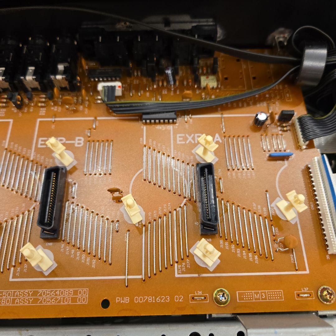 値下げ！【希少】Roland XP-80 76鍵 シンセサイザー ジャンク