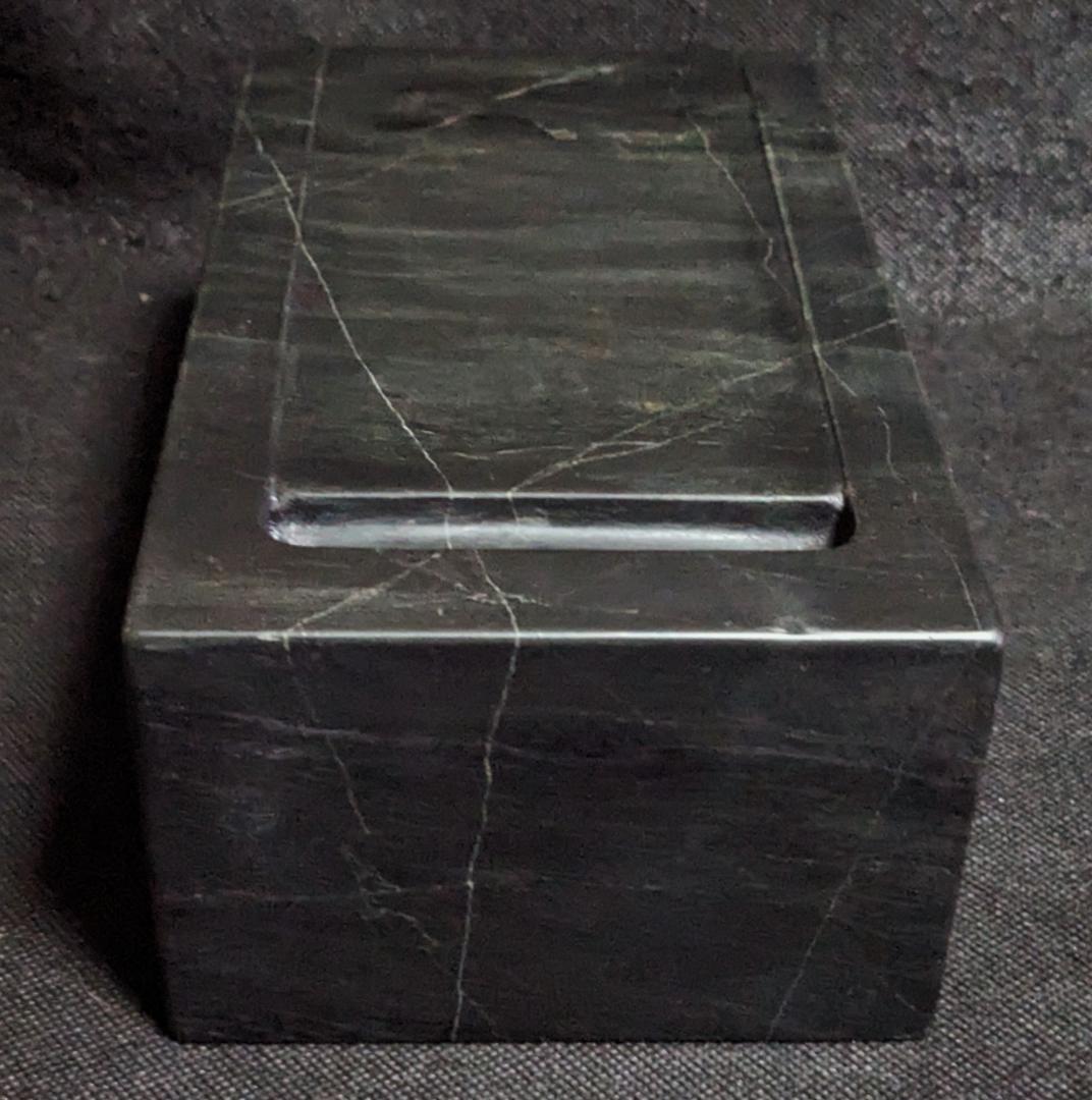 【歙州太史硯】◆水波紋・眉子紋・銀線・銀華紋の蒼黒美石◆約八吋◆唐木箱◆龍尾山