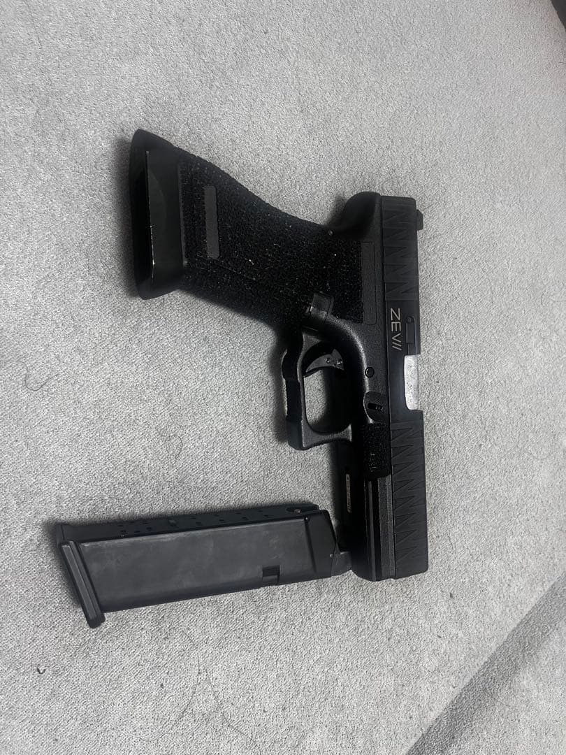 CO2ガスガン ZEWI GLOCK