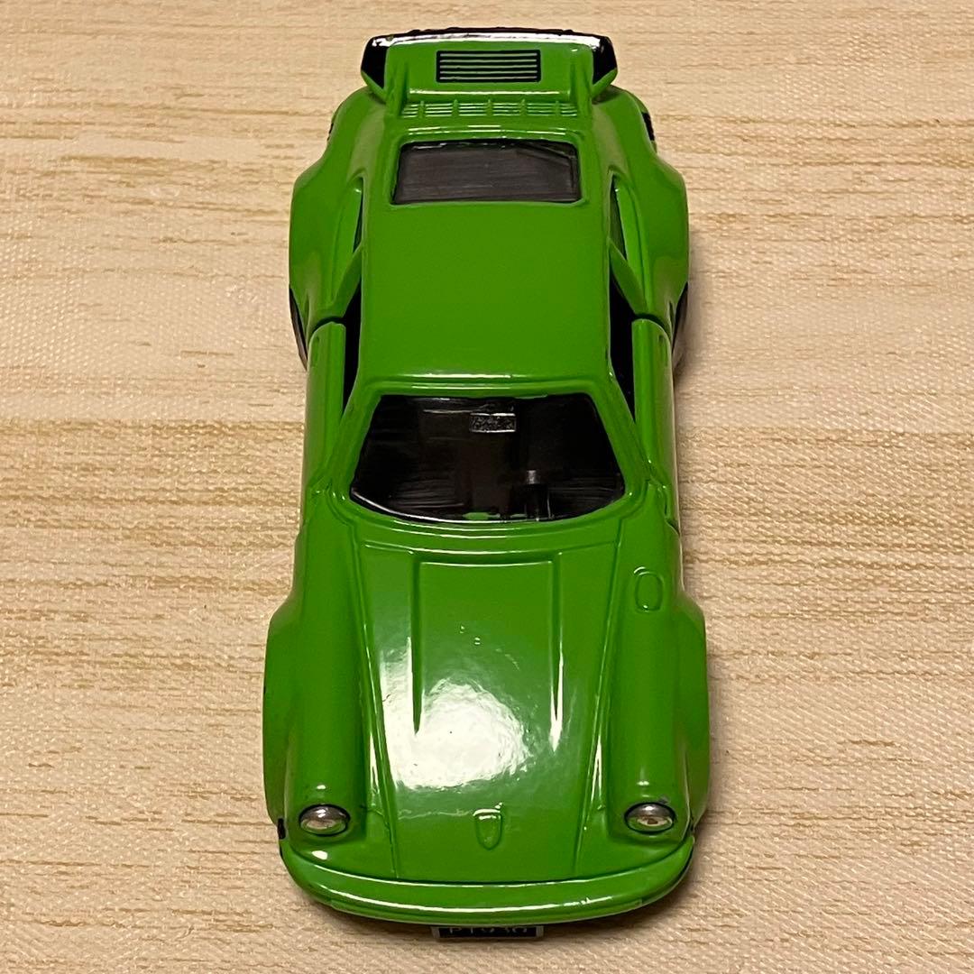 トミカ ポルシェ 930 ターボ No.F1 1/61