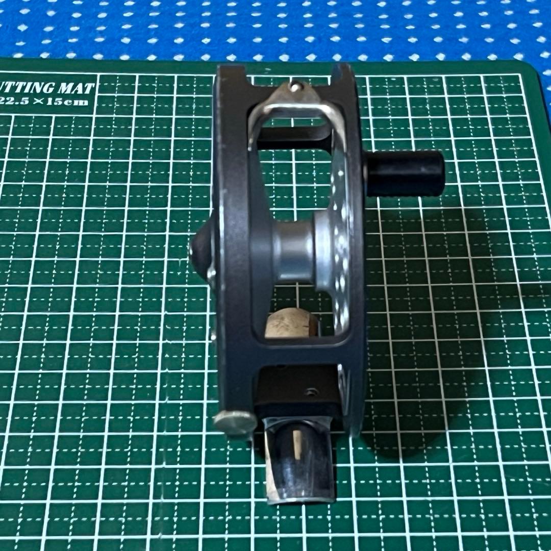 ◾️HOUSE OF HARDY ／ FEATHERWEIGHT