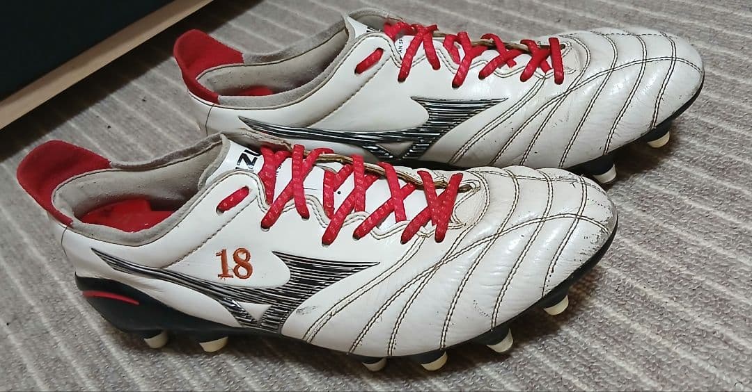 モレリアネオ3JAPAN　MiX スタッドは新品等ご用意ください。