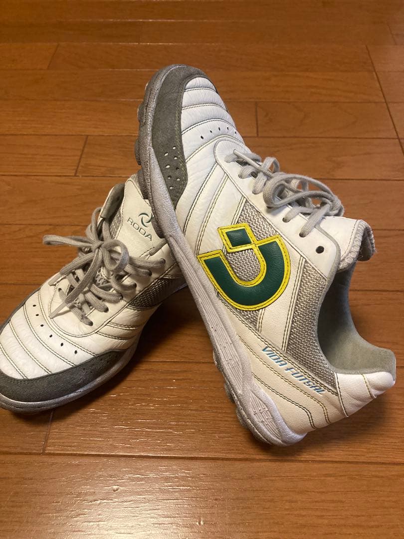 Desporte × RODA フットサルシューズ