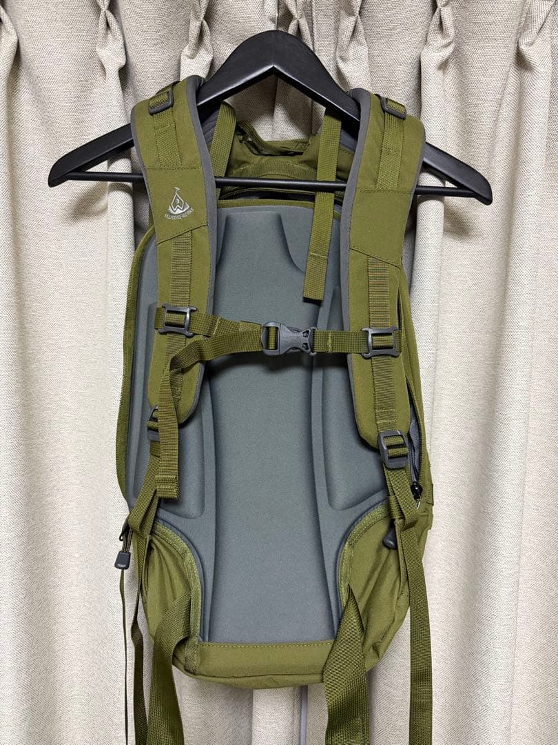 PLUS ONE WORKS マキリ25L makiri オリーブ プラスワン