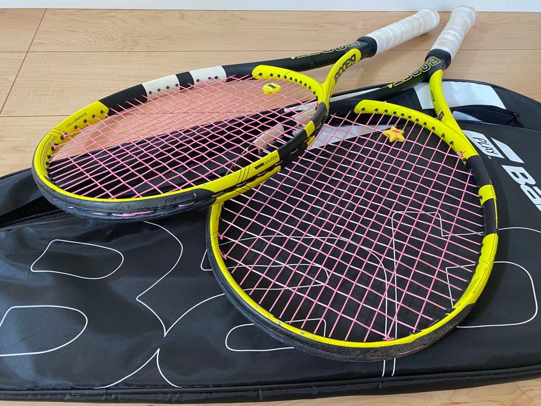 硬式テニスラケット