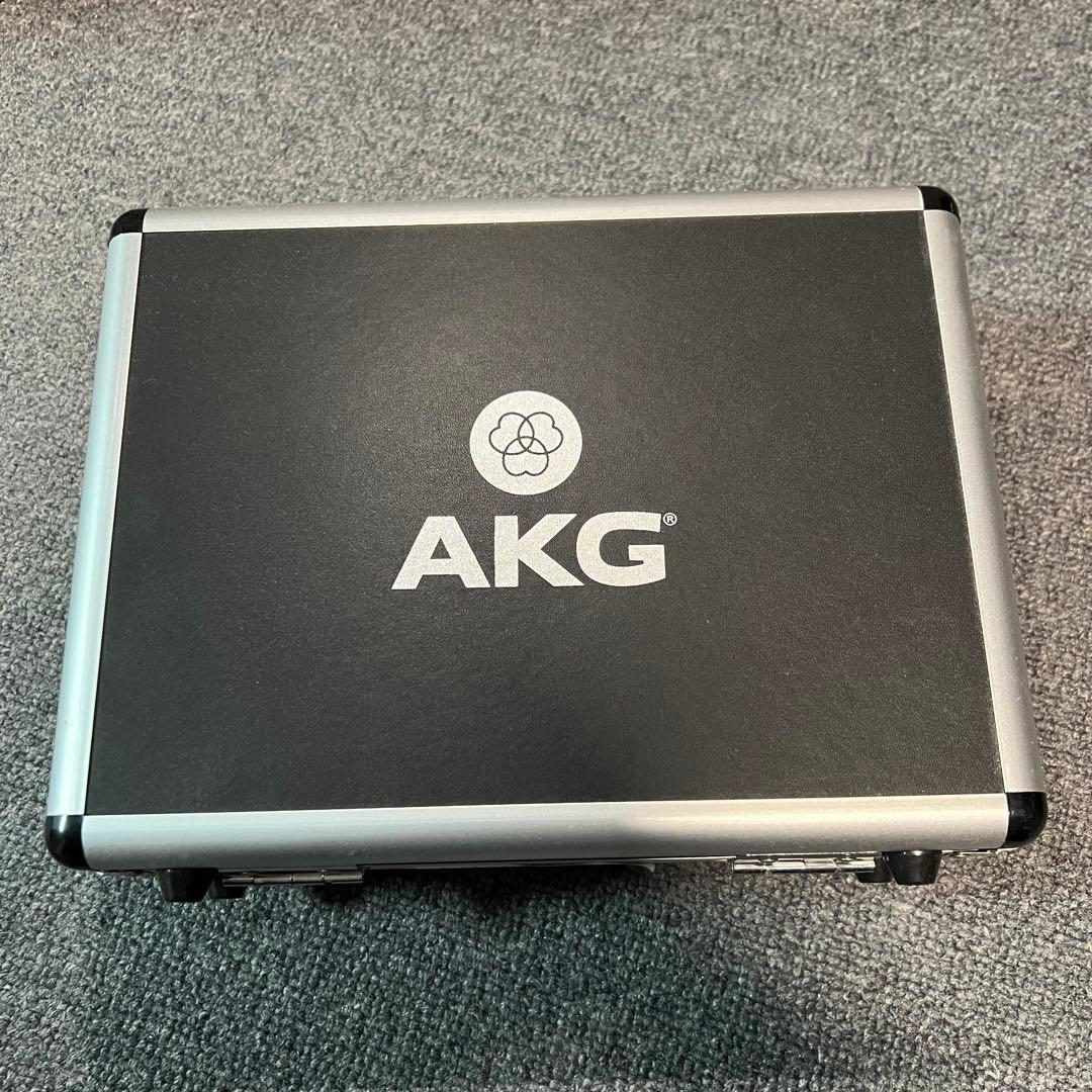 【極美品】AKG C214 コンデンサーマイク 完動品（国内正規品）