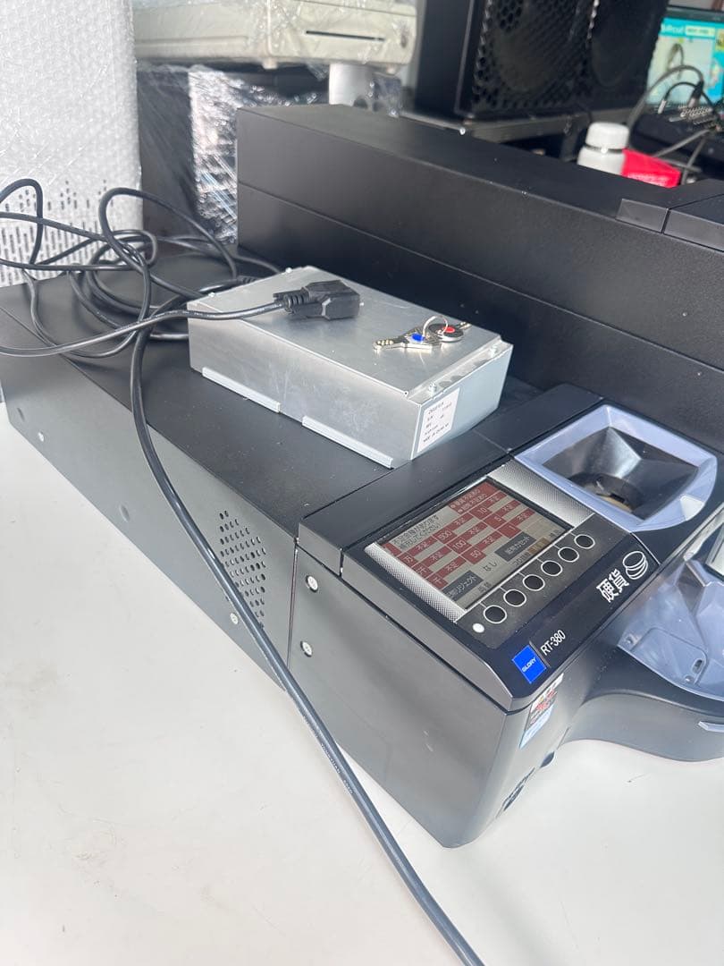 GLORY RT-380BL-HとRAD-380BL(新500円硬貨対応あり