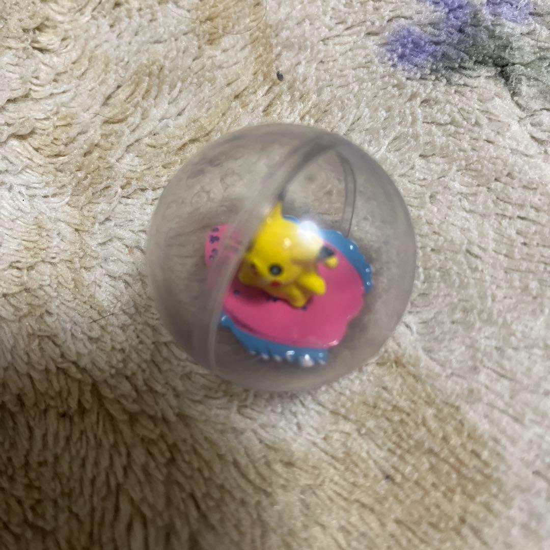 レトロなみのりピカチュウカプセルフィギュア