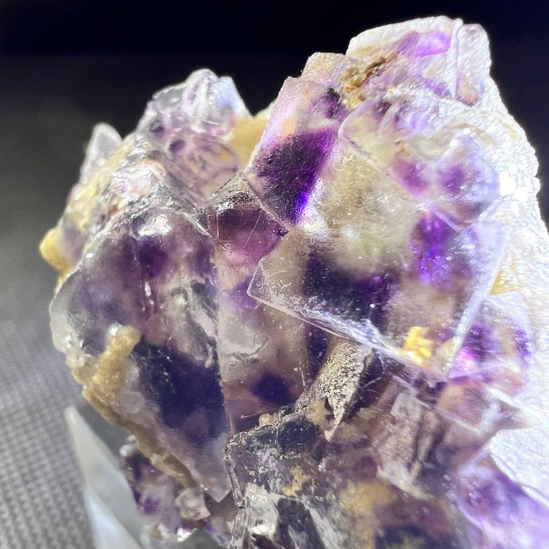 内モンゴル産　マルチカラーフローライト