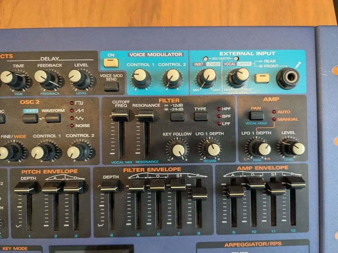 Roland JP-8080 シンセサイザー