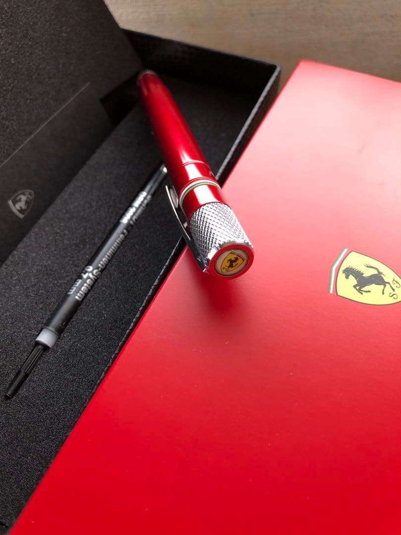 フェラーリ　プロデュース希少❗️未開封フェラーリ社純正　ボール　シャープペン